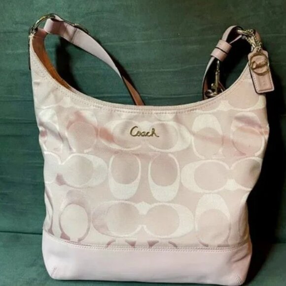 Rare Coach Signature C's Silver Shoulder Bag Purse c - Picture 1 of 13